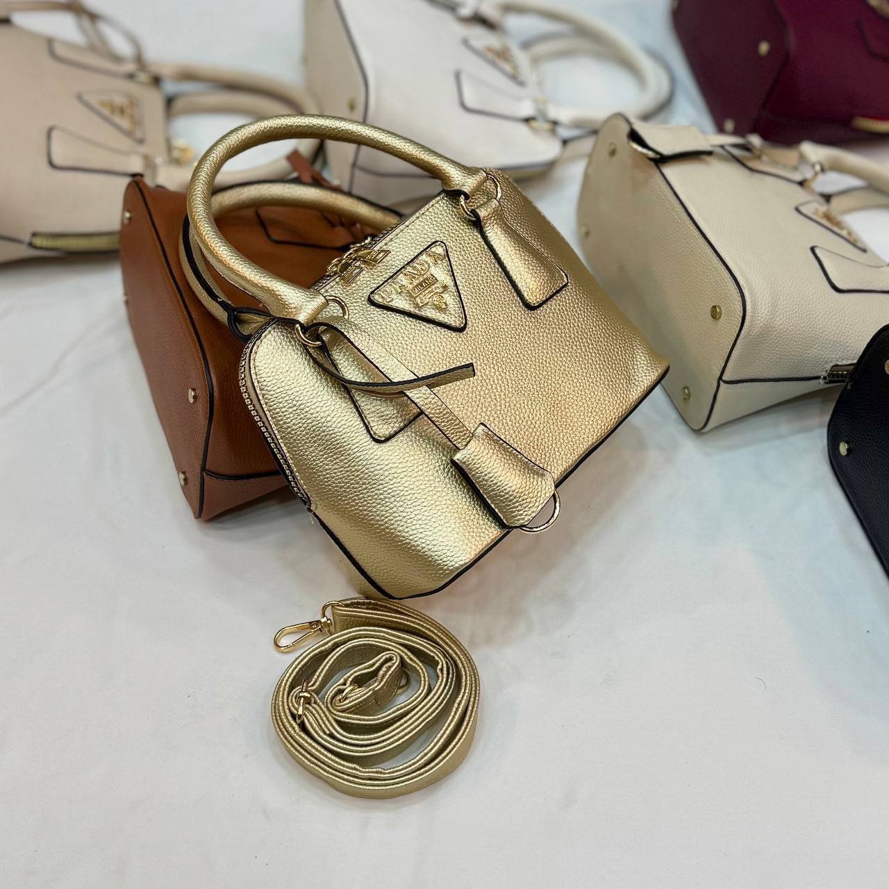 5809983337576646346 Prada Bag For Women - الصورة 1