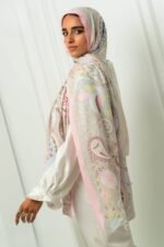 ⁦Elegant Modal Scarf for Ladies⁩ - الصورة ⁦2⁩