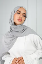 ⁦Elegant Modal Scarf for Ladies⁩ - الصورة ⁦2⁩