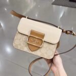 ⁦Coach Cross Bag For Women⁩ - الصورة ⁦6⁩