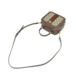 ⁦Gucci Cross Bag For Women⁩ - الصورة ⁦4⁩