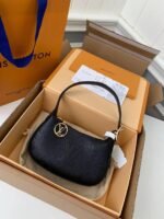 ⁦Louis Vuitton Cross Bag For Women⁩ - الصورة ⁦16⁩