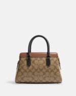 ⁦Coach Cross Bag For Women⁩ - الصورة ⁦2⁩