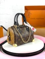 ⁦Louis Vuitton Cross Bag For Women⁩ - الصورة ⁦8⁩