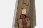 ⁦Coach Cross Bag For Women⁩ - الصورة ⁦4⁩