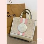 ⁦Coach Cross Bag For Women⁩ - الصورة ⁦4⁩
