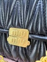 ⁦Miu Miu Cross Bag For Women⁩ - الصورة ⁦6⁩