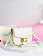 ⁦Coach Cross Bag For Women⁩ - الصورة ⁦2⁩