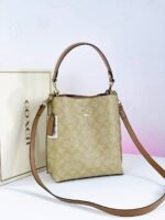 ⁦Coach Cross Bag For Women⁩ - الصورة ⁦2⁩