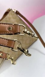 ⁦Coach Cross Bag For Women⁩ - الصورة ⁦4⁩
