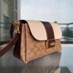 ⁦Coach Cross Bag For Women⁩ - الصورة ⁦9⁩