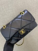 ⁦Chanel Cross Bag For Women⁩ - الصورة ⁦8⁩