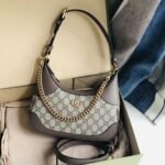 ⁦Gucci Cross Bag For Women⁩ - الصورة ⁦25⁩