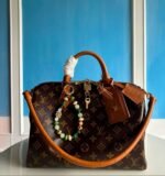 ⁦Louis Vuitton Cross Bag For Women⁩ - الصورة ⁦5⁩