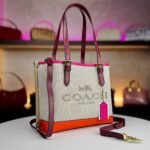 ⁦Coach Cross Bag For Women⁩ - الصورة ⁦4⁩