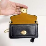 ⁦Coach Cross Bag For Women⁩ - الصورة ⁦4⁩